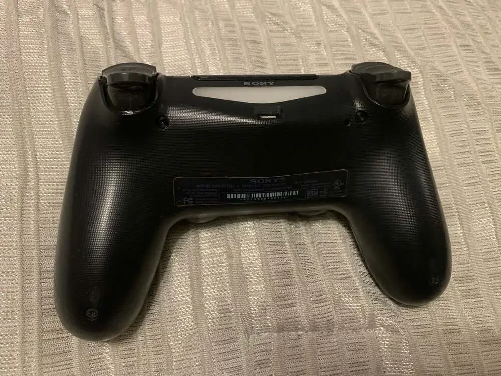 Sony DualShock 4 Wireless Controller for PlayStation 4 (Model CUH-ZCT2U)